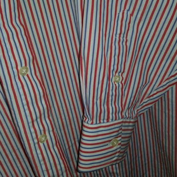 Shirt - Picture 3 of 6